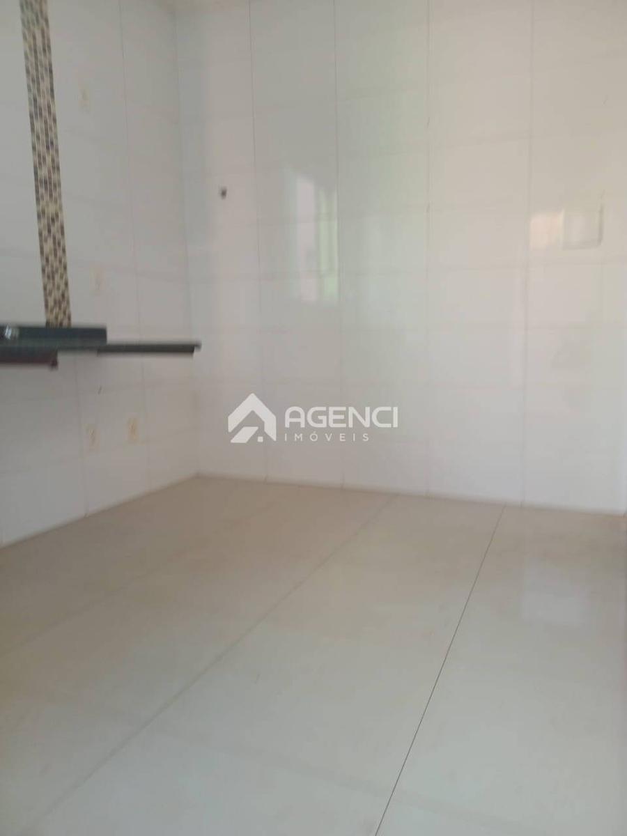 Casa, Cabral, 3 Quartos, 0 Vaga, 0 Suíte