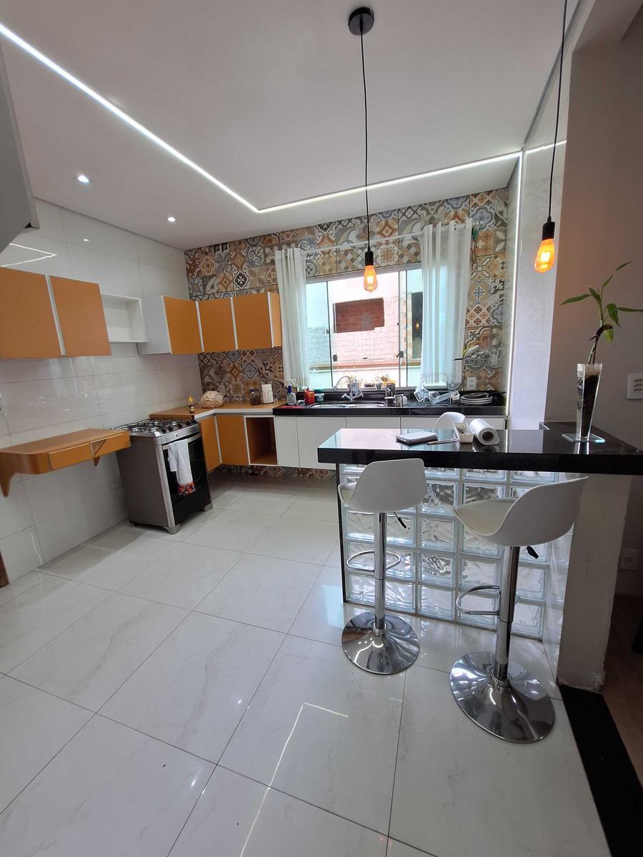 Casa, Pindorama, 4 Quartos, 6 Vagas, 2 Suítes