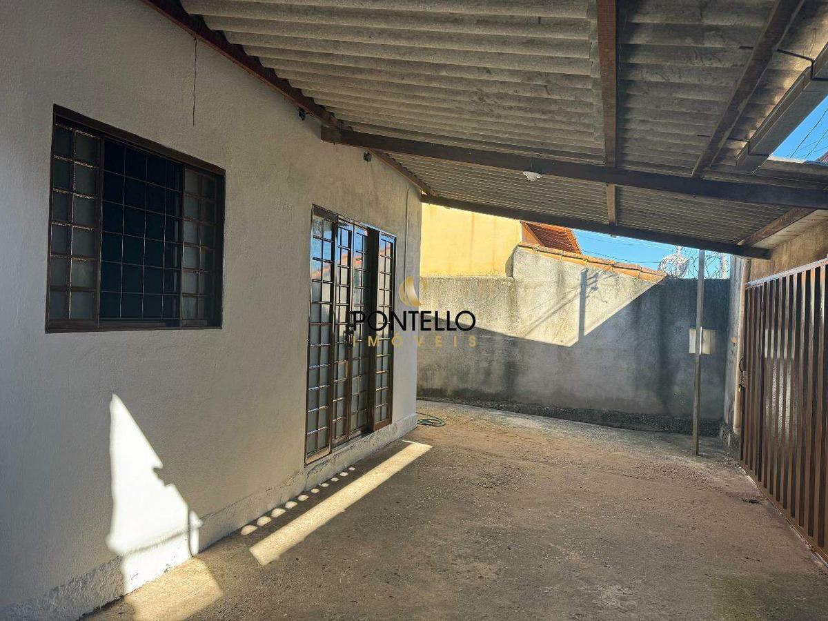 Casa, CDI, 3 Quartos, 2 Vagas