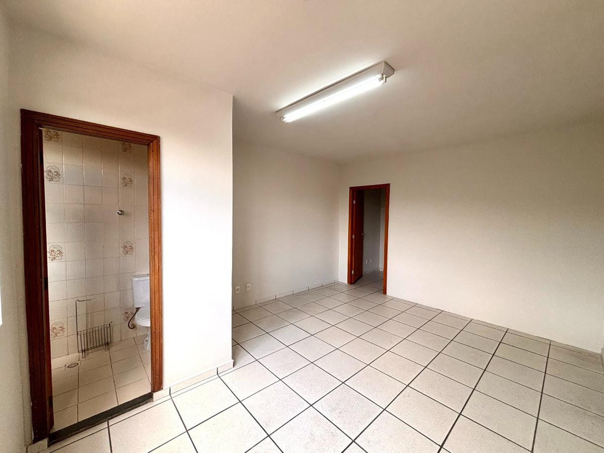 Sala, São José, 0 Quarto, 0 Vaga