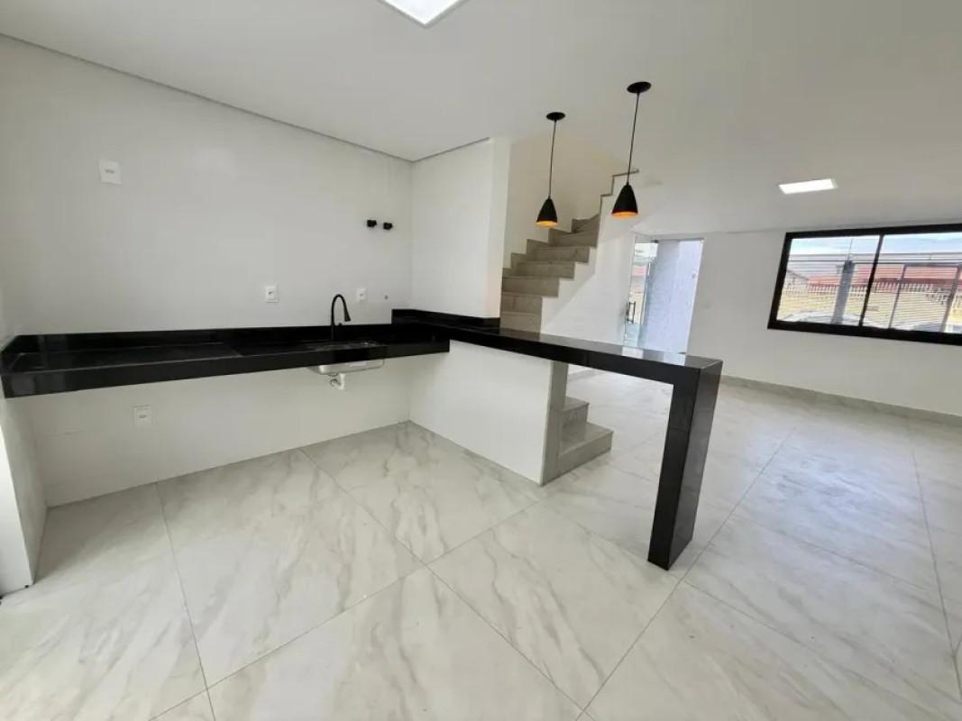 Casa, Planalto, 3 Quartos, 2 Vagas, 1 Suíte