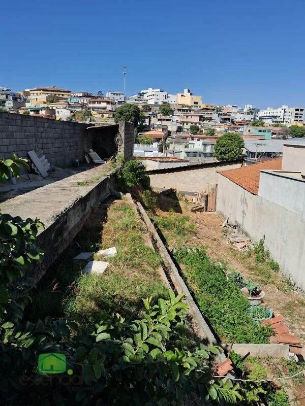 Lote, Industrial, 0 Quarto, 0 Vaga