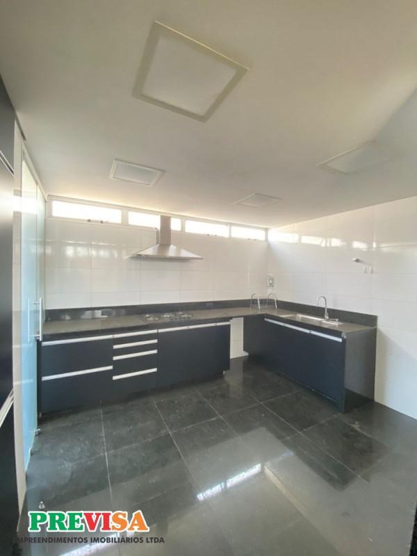 Apartamento, Sagrada Família, 3 Quartos, 3 Vagas, 1 Suíte