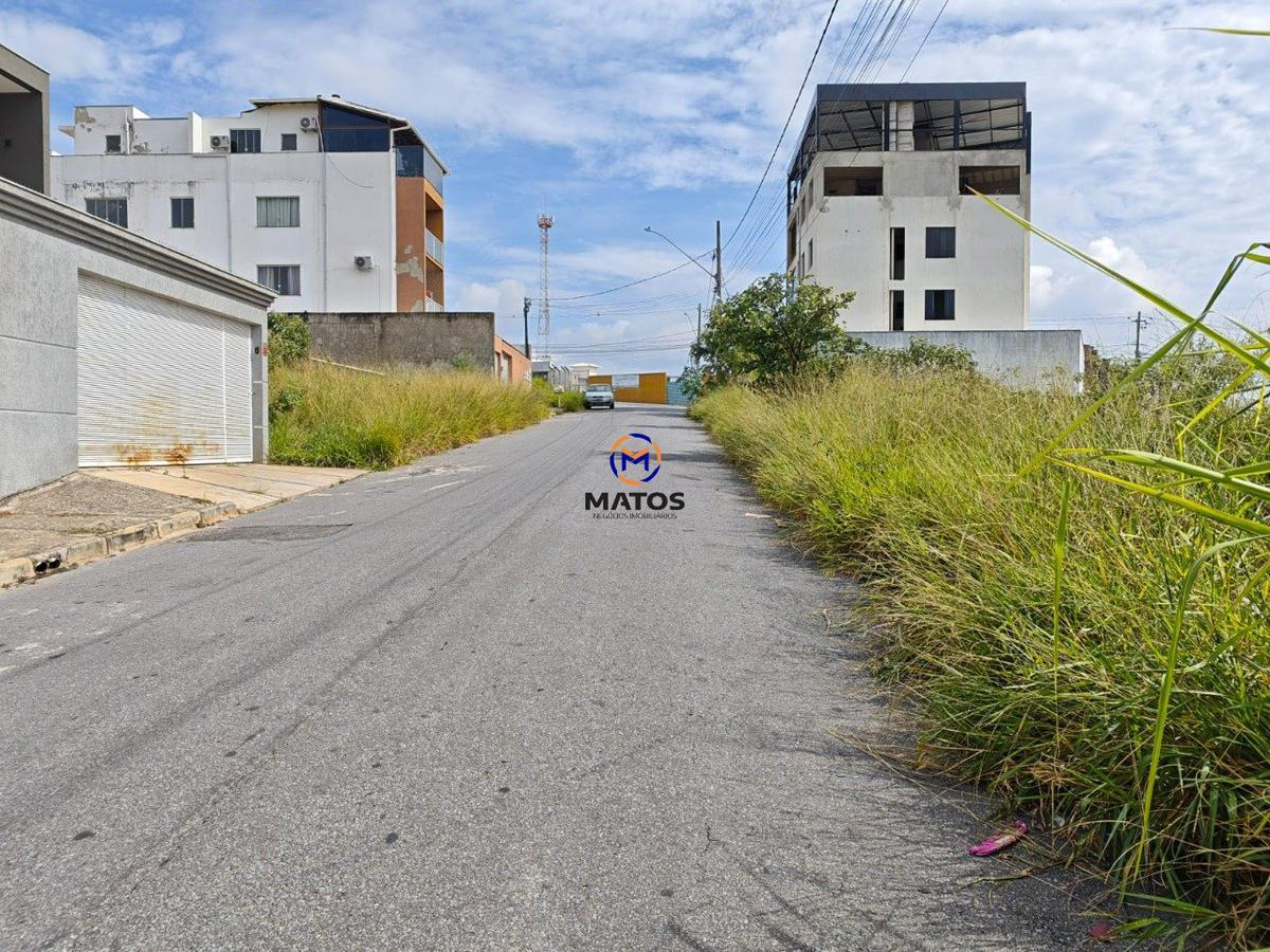 Lote, Liberdade, 0 Quarto, 0 Vaga