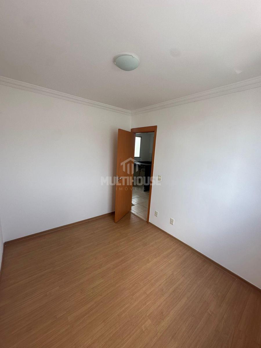 Apartamento, Cabral, 2 Quartos, 1 Vaga