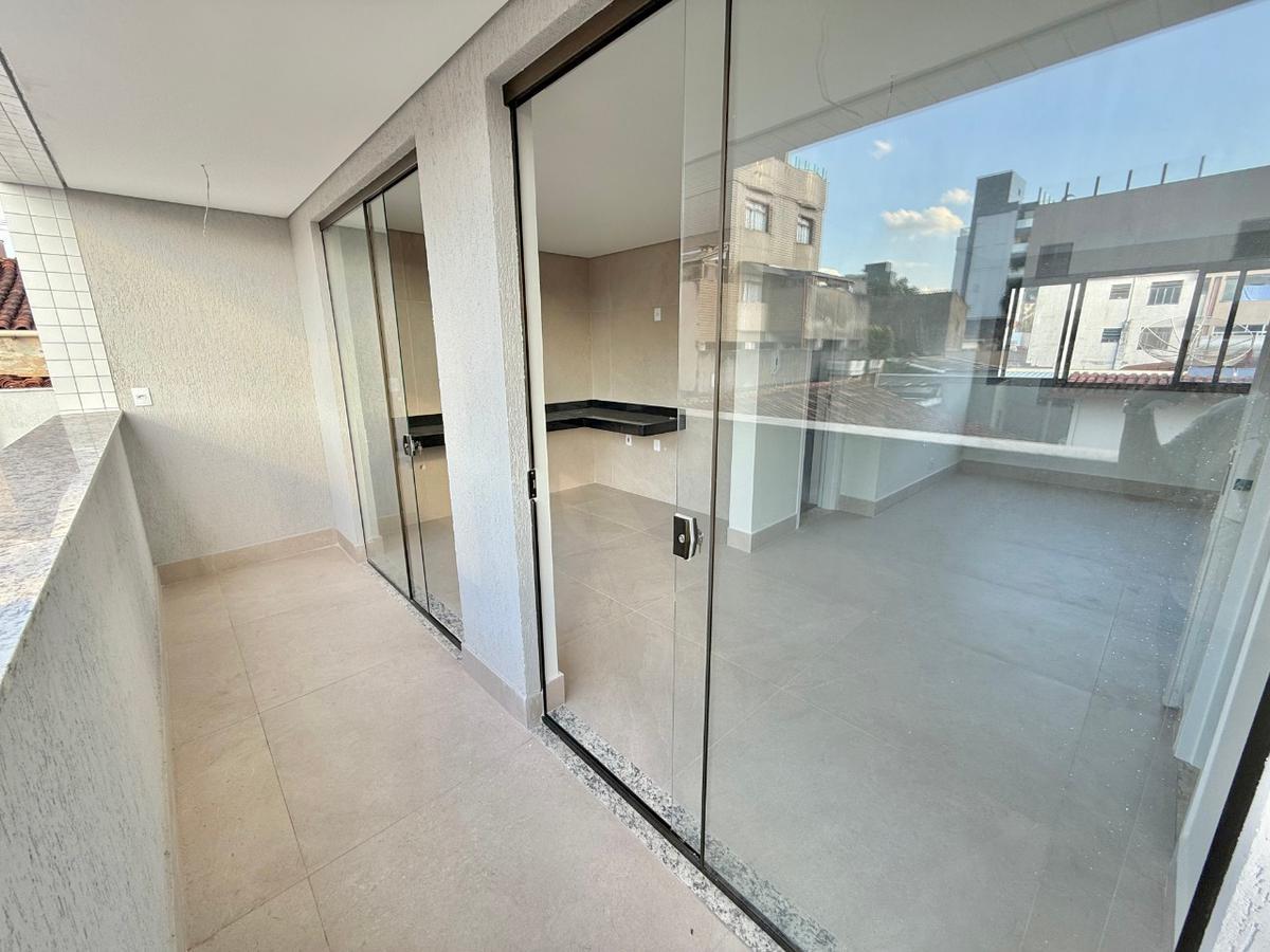 Apartamento, Liberdade, 3 Quartos, 2 Vagas, 1 Suíte