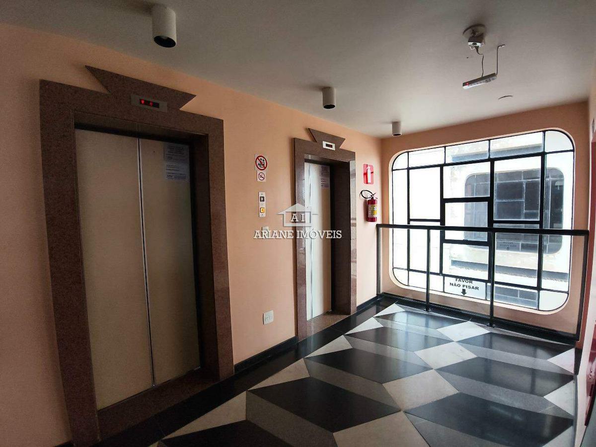 Sala, Luxemburgo, 0 Quarto, 1 Vaga