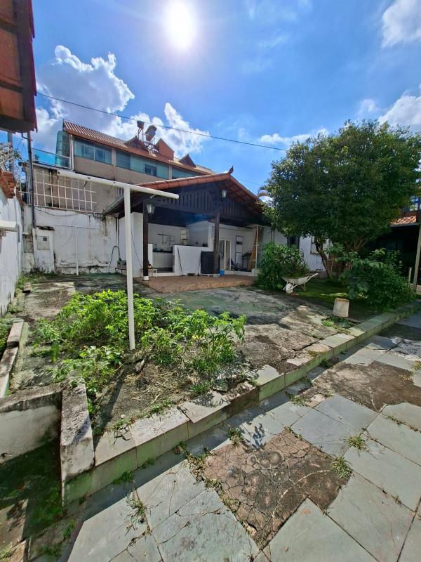 Casa, Miramar (barreiro), 4 Quartos, 6 Vagas, 1 Suíte