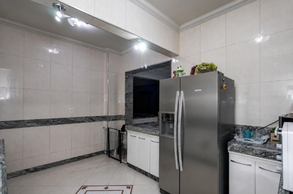 Apartamento, Centro, 3 Quartos, 0 Vaga