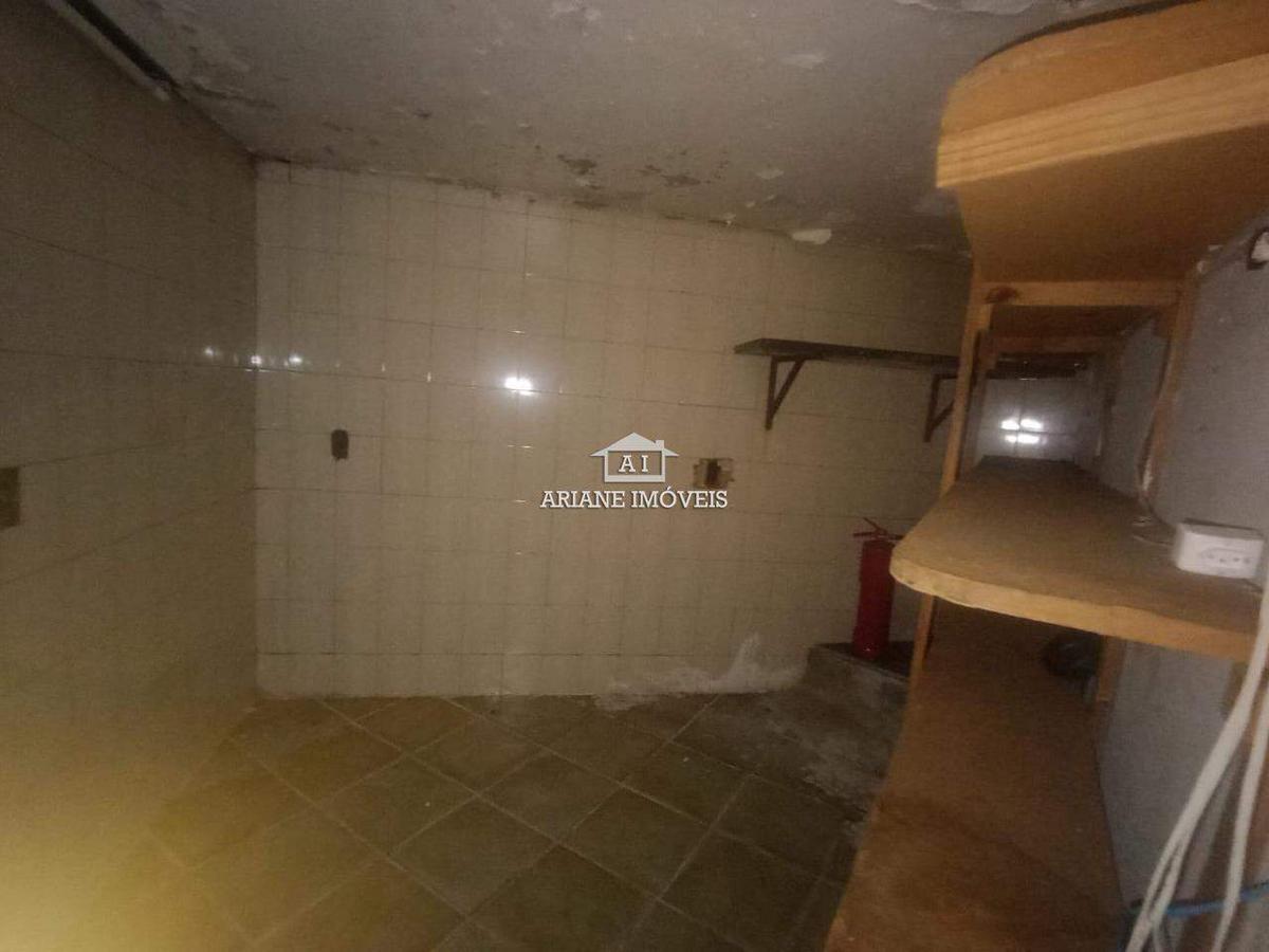 Andar, Centro, 0 Quarto, 0 Vaga