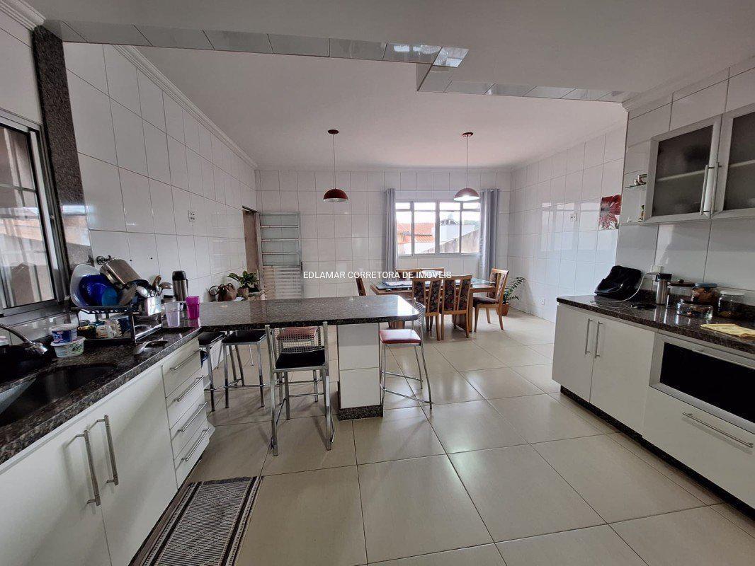 Casa, Jardim Riacho das Pedras, 5 Quartos, 2 Vagas, 1 Suíte