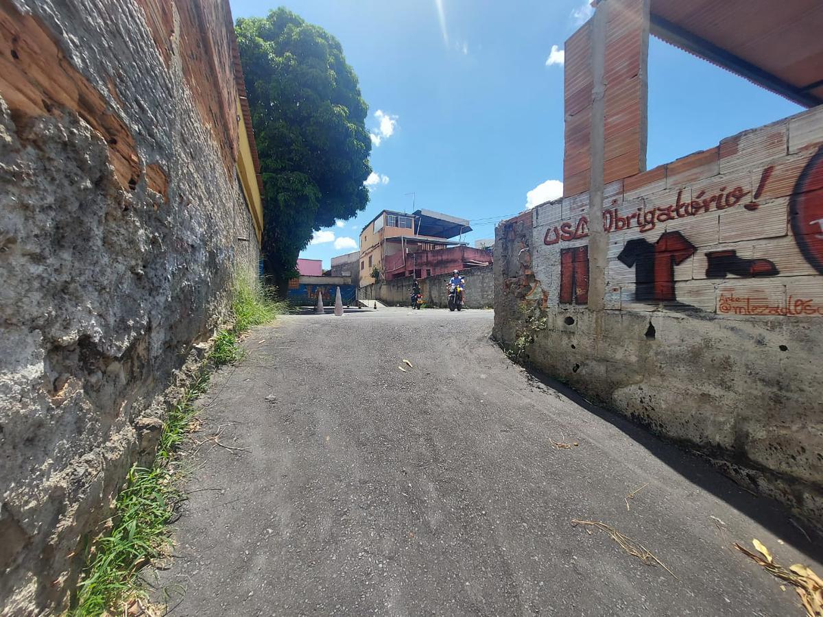 Lote, Cachoeirinha, 0 Quarto, 0 Vaga