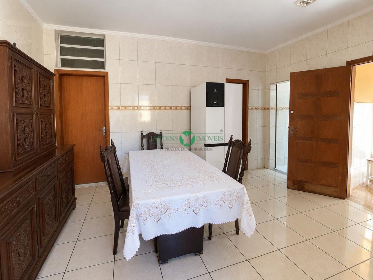 Casa, Cachoeirinha, 3 Quartos, 2 Vagas, 1 Suíte