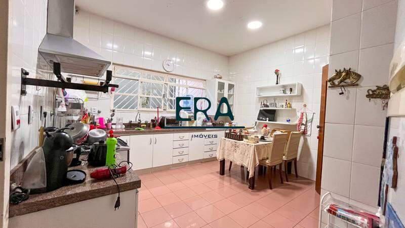 Casa, Santa Lúcia, 4 Quartos, 4 Vagas, 2 Suítes