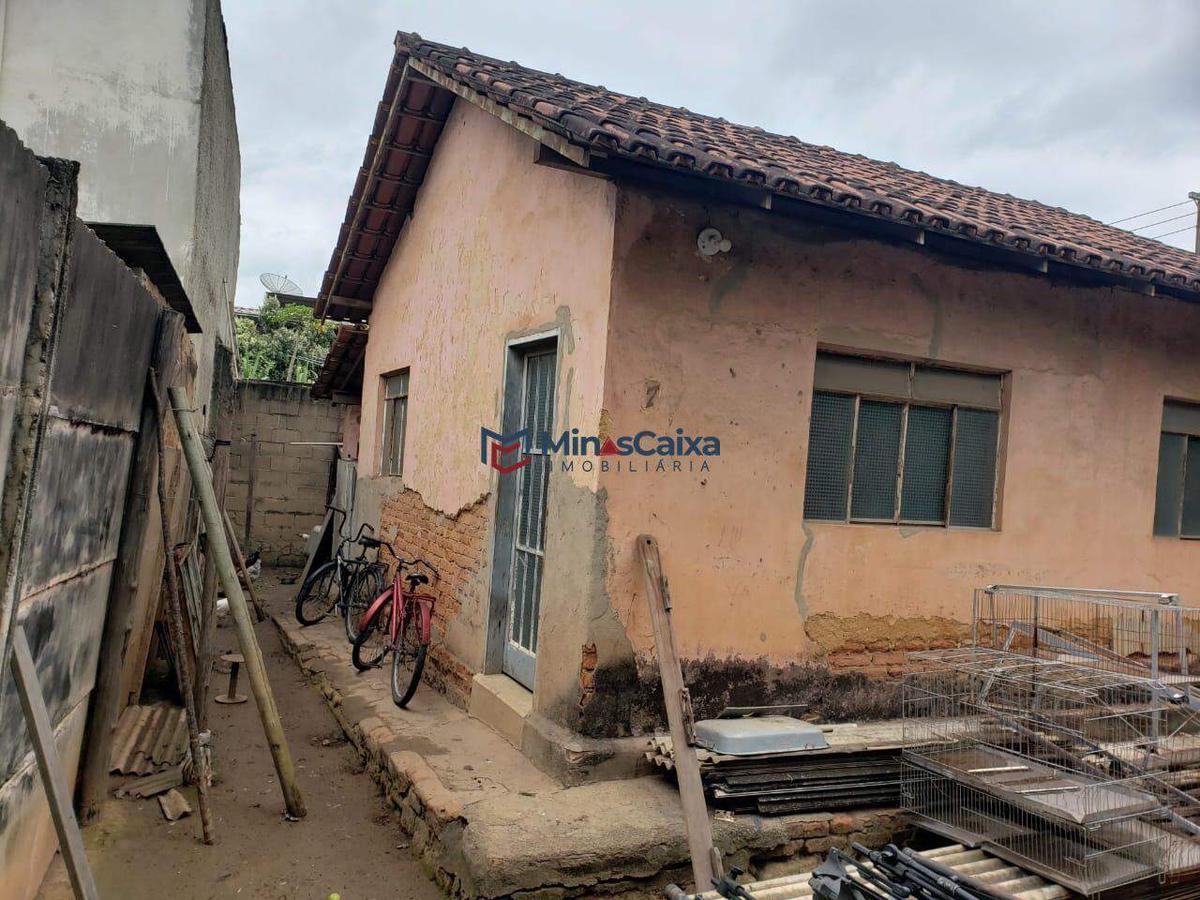 Lote, Quitandinha, 0 Quarto, 2 Vagas