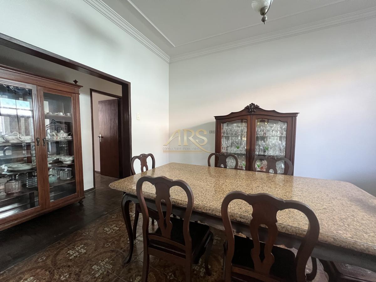 Casa, Brasiléia, 3 Quartos, 2 Vagas, 1 Suíte