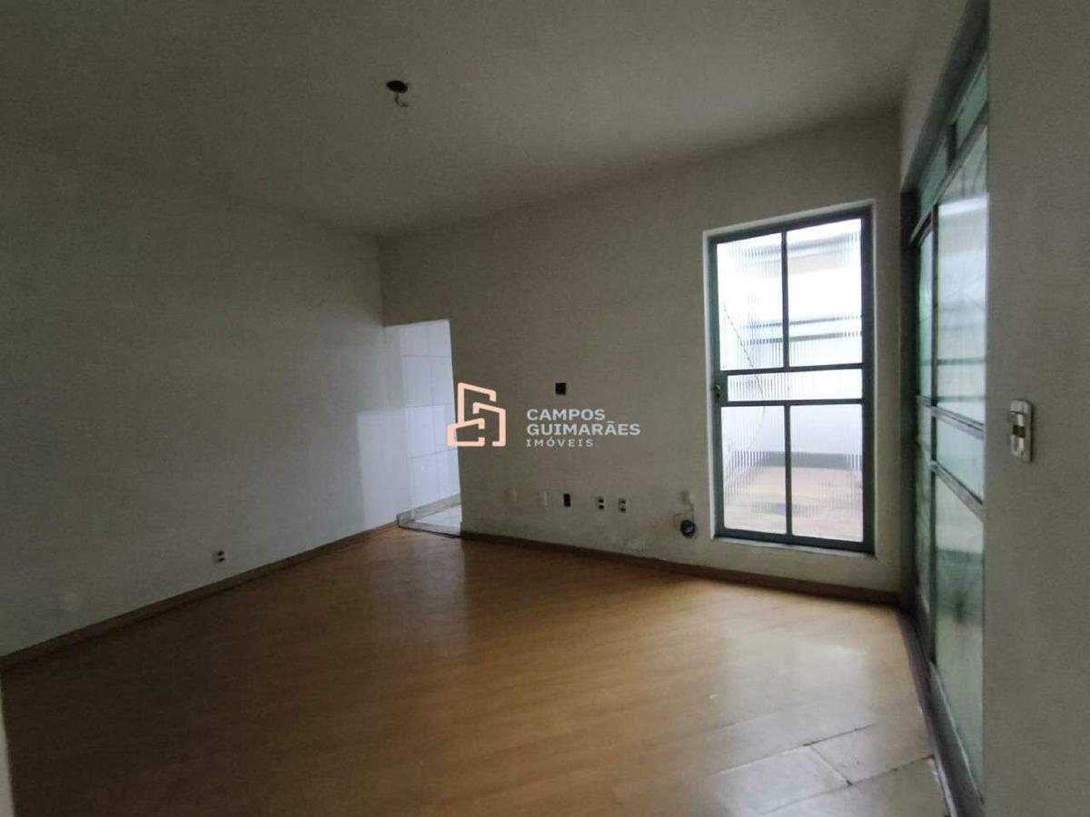 Casa Comercial, Barreiro, 3 Quartos