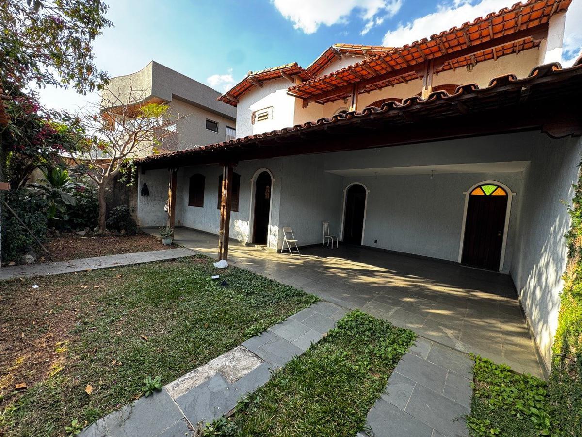Casa, Jardim Atlântico, 5 Quartos, 4 Vagas, 1 Suíte