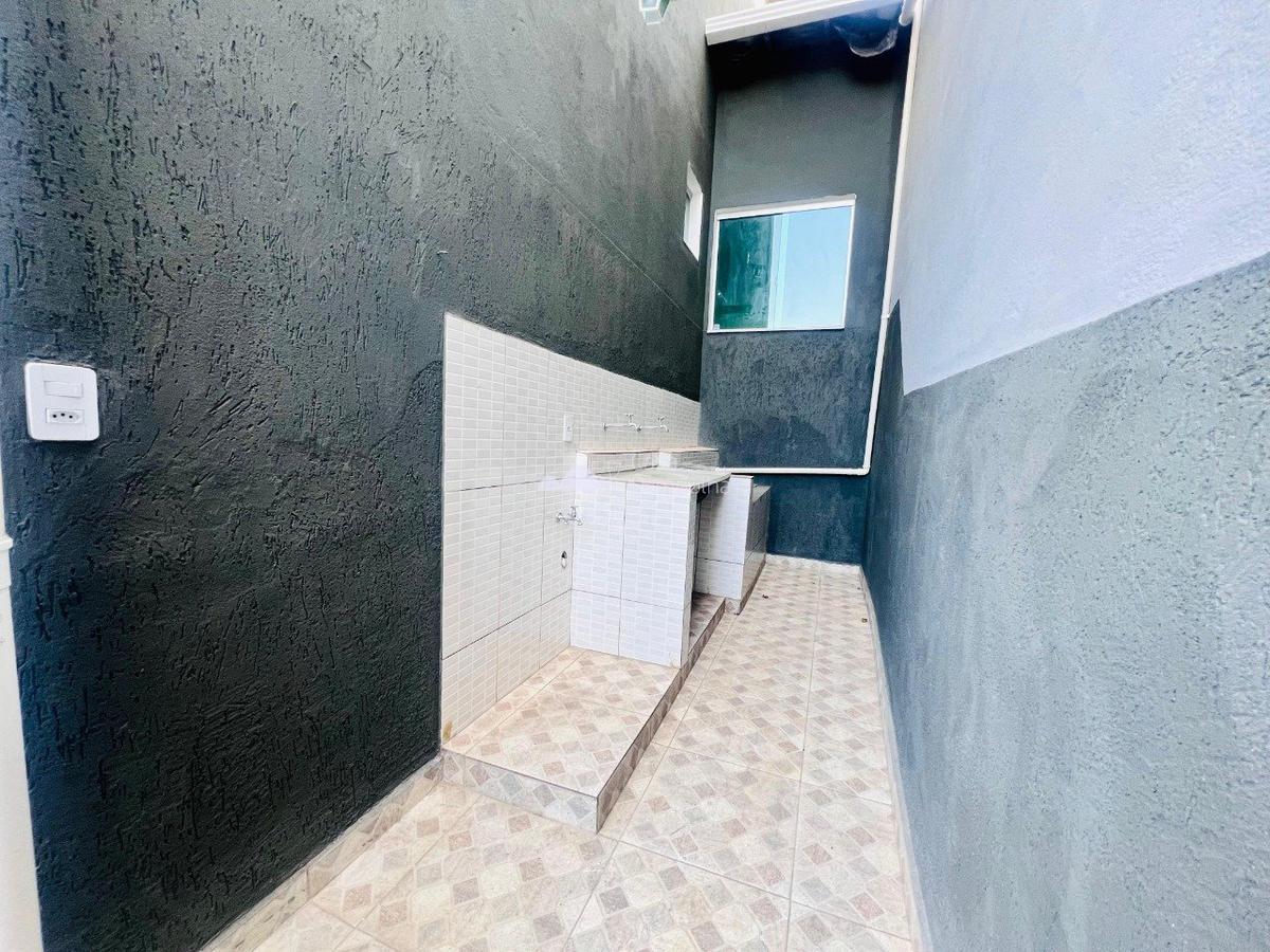 Casa, Céu Azul, 3 Quartos, 4 Vagas, 1 Suíte