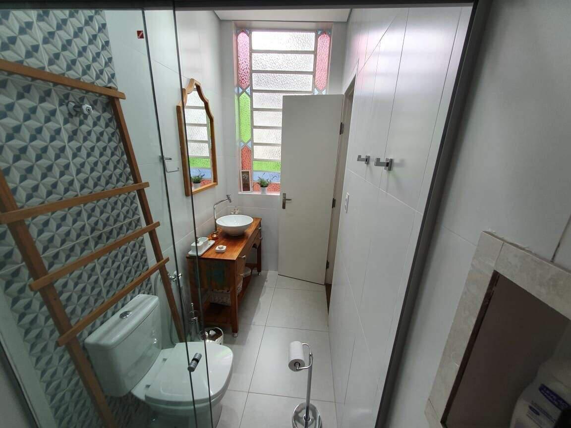 Casa, Esplanada, 4 Quartos, 5 Vagas, 2 Suítes