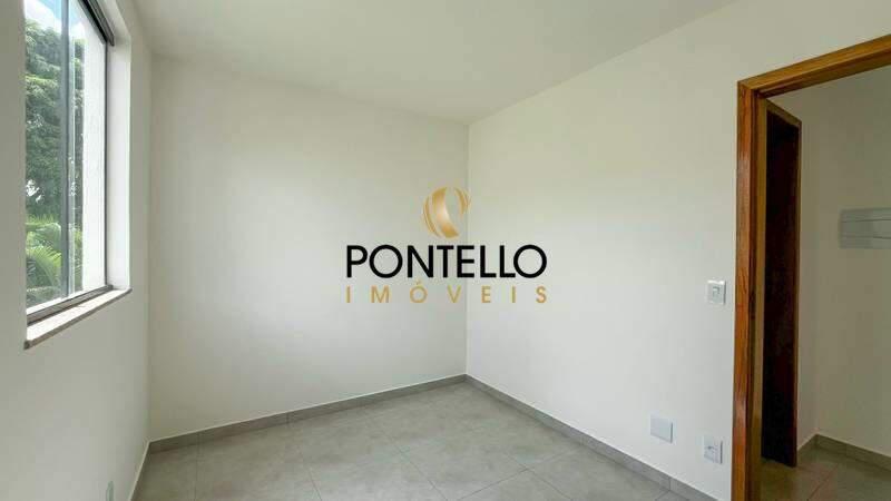 Casa, Candelária, 3 Quartos, 0 Vaga, 1 Suíte