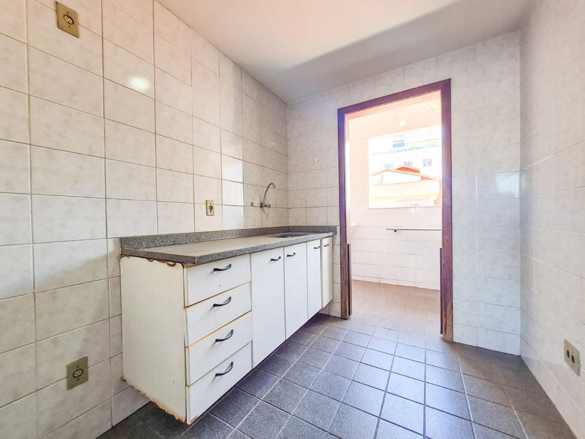 Apartamento, Sagrada Família, 3 Quartos, 2 Vagas, 1 Suíte