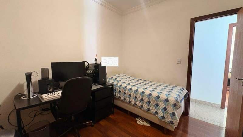 Apartamento, União, 4 Quartos, 2 Vagas, 1 Suíte