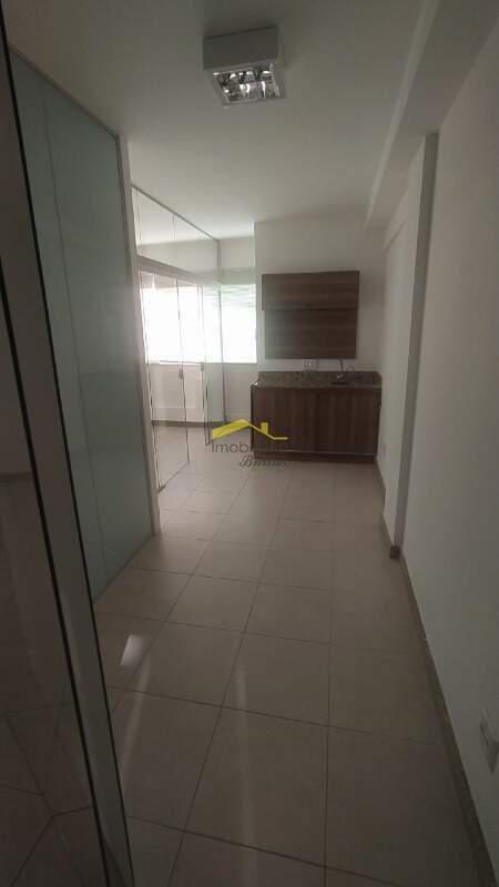 Sala, Estoril, 1 Vaga
