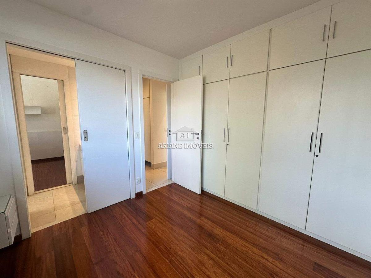 Apartamento, Savassi, 3 Quartos, 2 Vagas, 1 Suíte