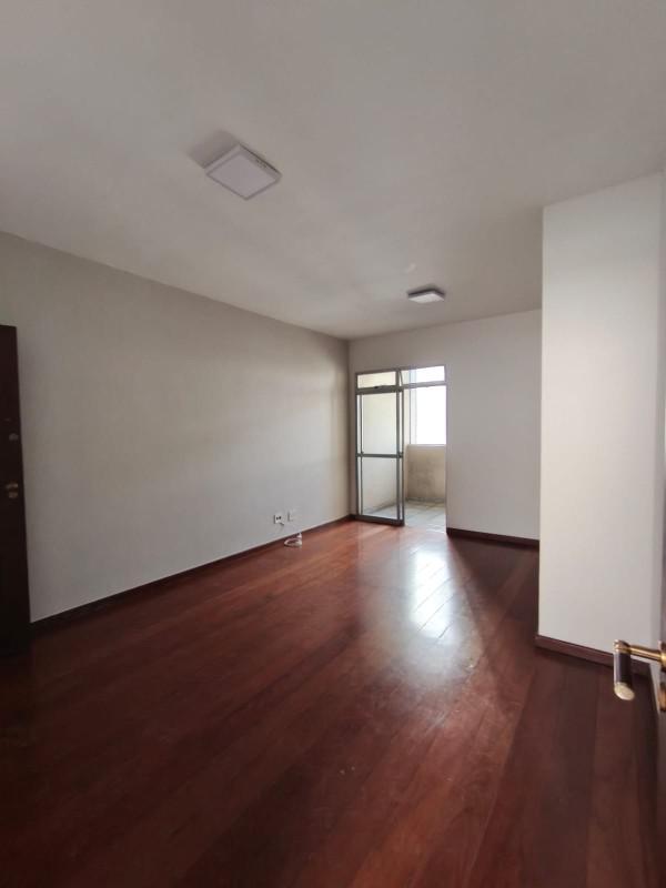 Apartamento, Coração de Jesus, 2 Quartos, 2 Vagas, 1 Suíte
