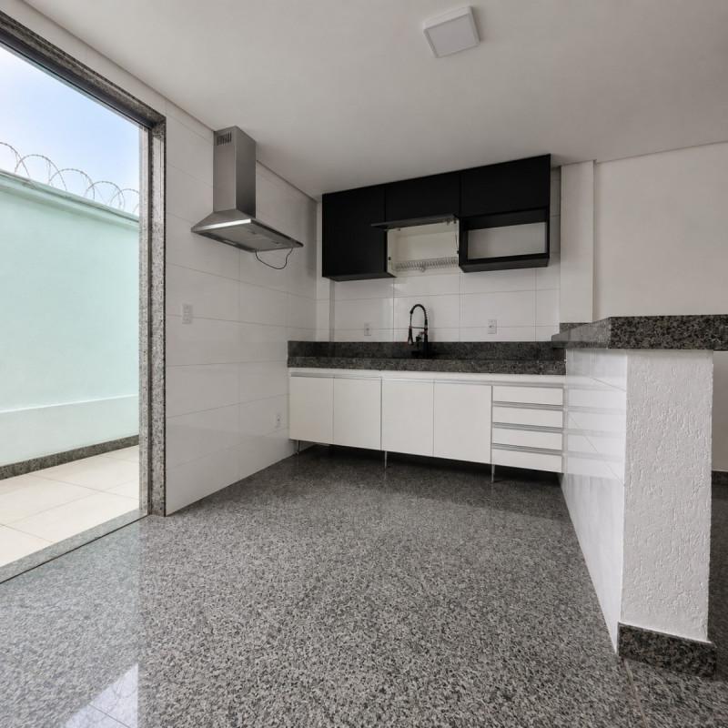 Casa, Santa Terezinha, 2 Quartos, 2 Vagas, 1 Suíte