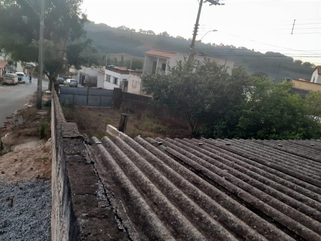Lote, Centro, 0 Quarto, 0 Vaga
