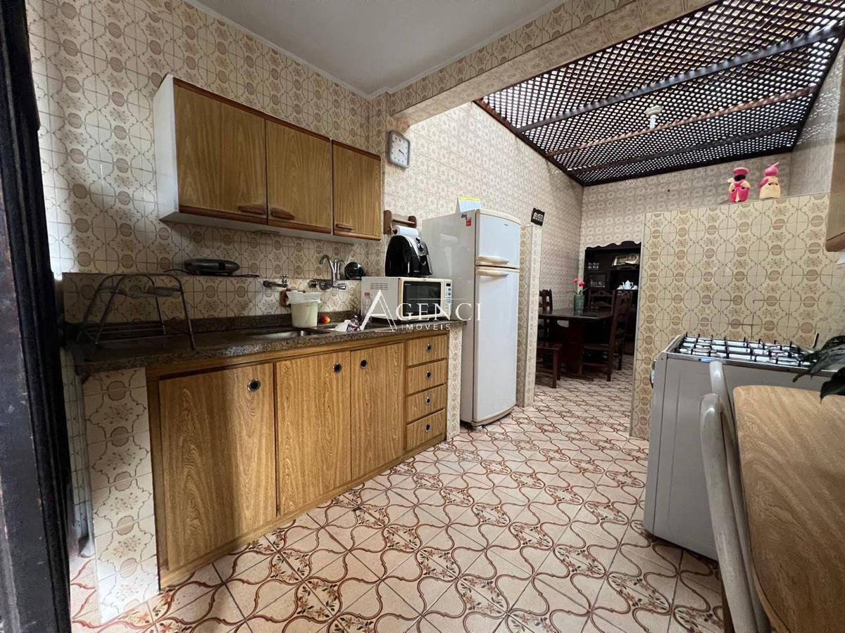 Casa, Camargos, 3 Quartos, 0 Vaga, 0 Suíte