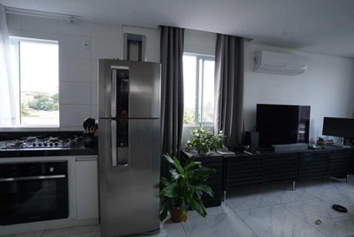 Apartamento, Santa Terezinha, 2 Quartos, 1 Vaga, 1 Suíte