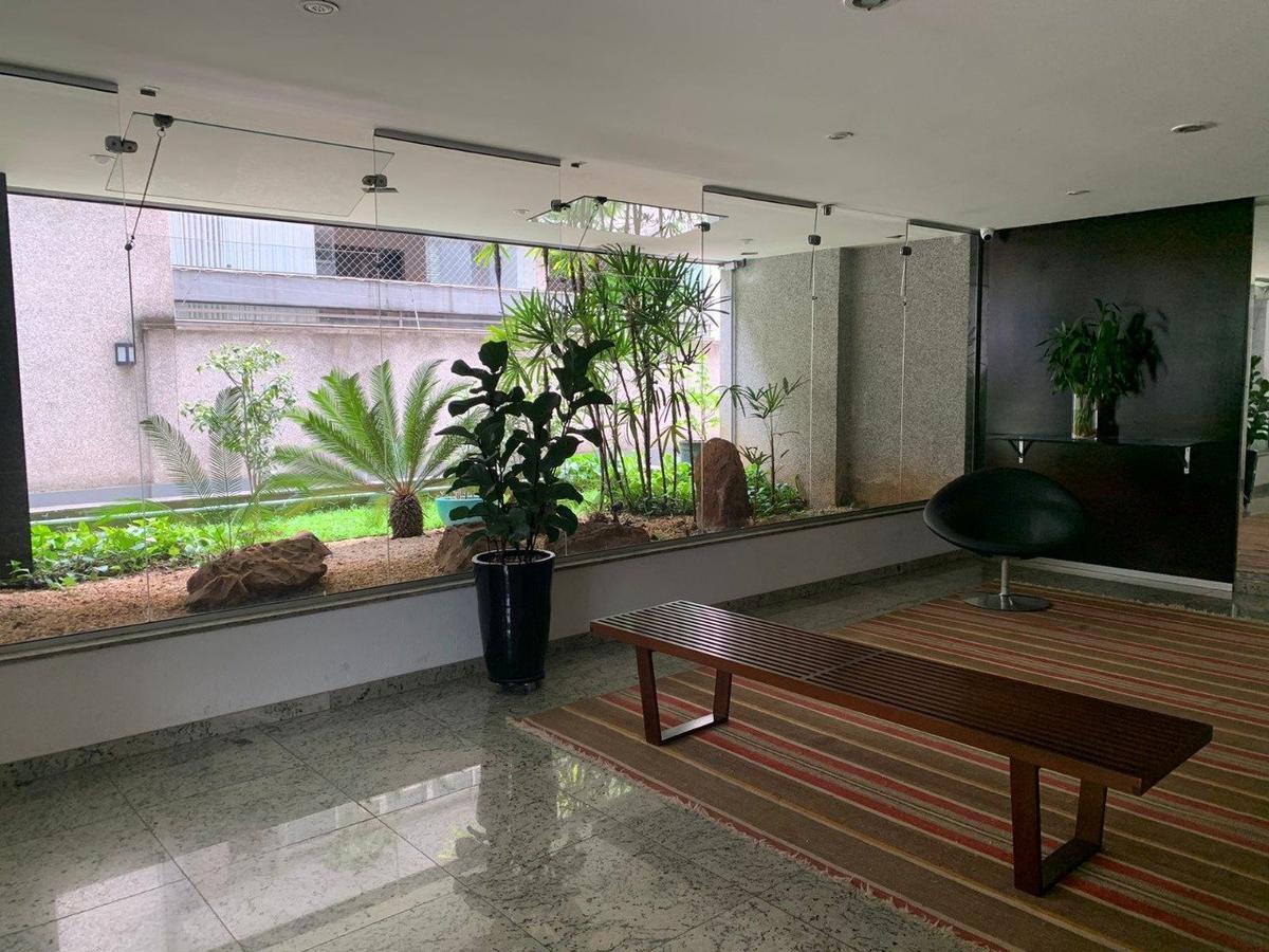 Apartamento, Funcionários, 2 Quartos, 1 Vaga, 1 Suíte