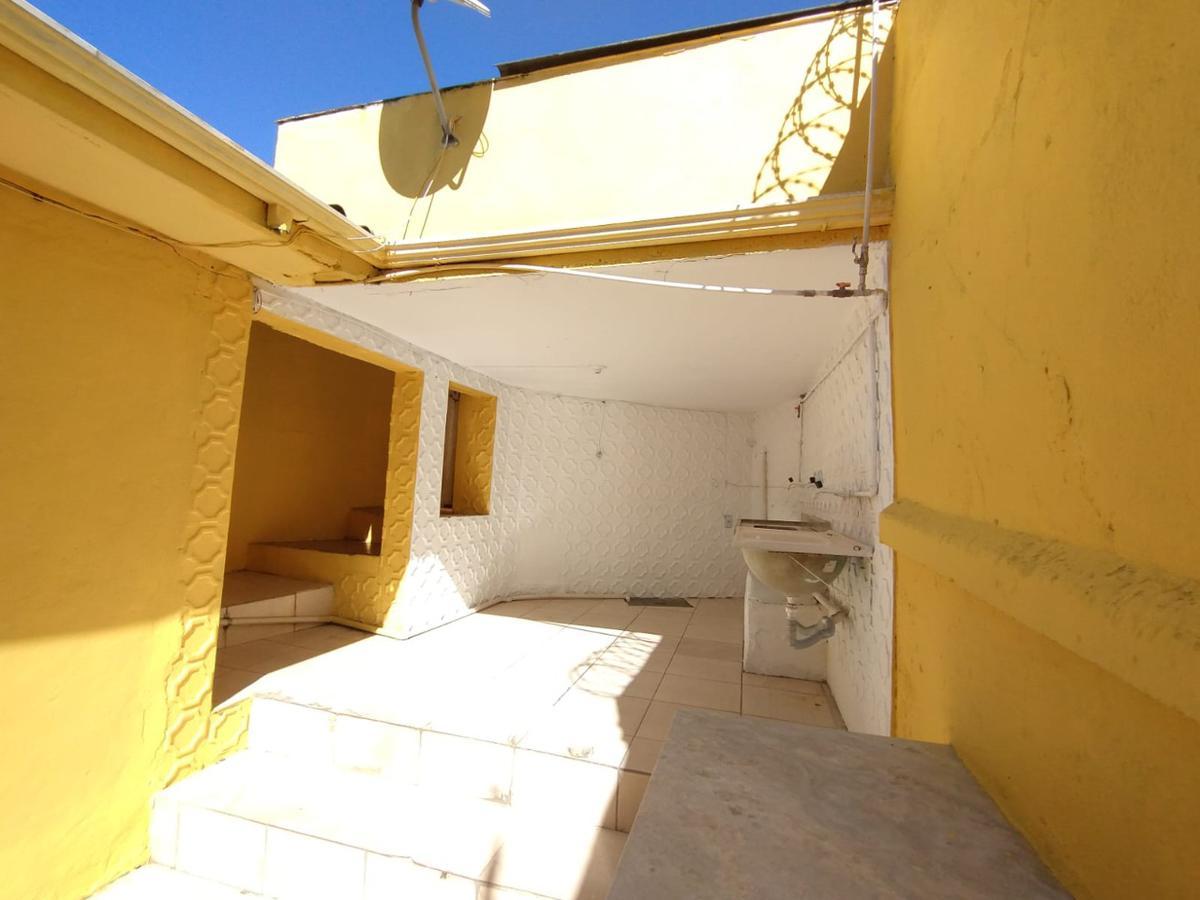 Casa, Lagoinha, 1 Quarto, 0 Vaga