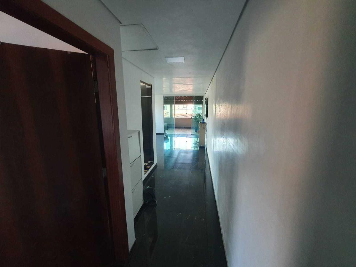 Casa, Arvoredo, 4 Quartos, 2 Vagas, 1 Suíte