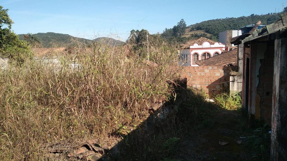 Lote, Centro, 0 Quarto, 0 Vaga