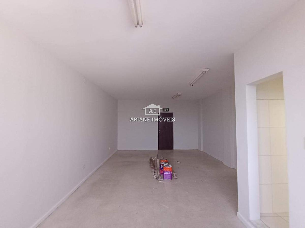 Sala, Centro, 0 Quarto, 0 Vaga