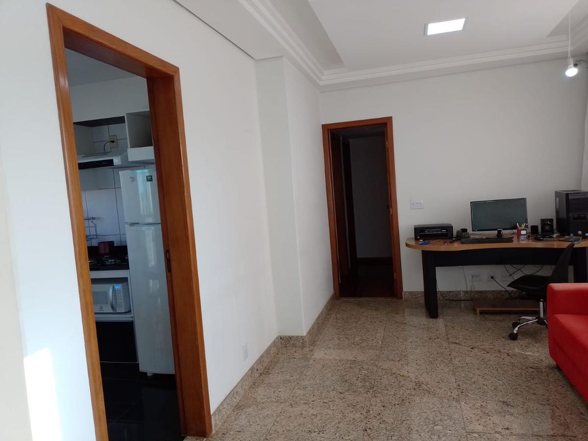 Cobertura, Sagrada Família, 3 Quartos, 4 Vagas, 2 Suítes