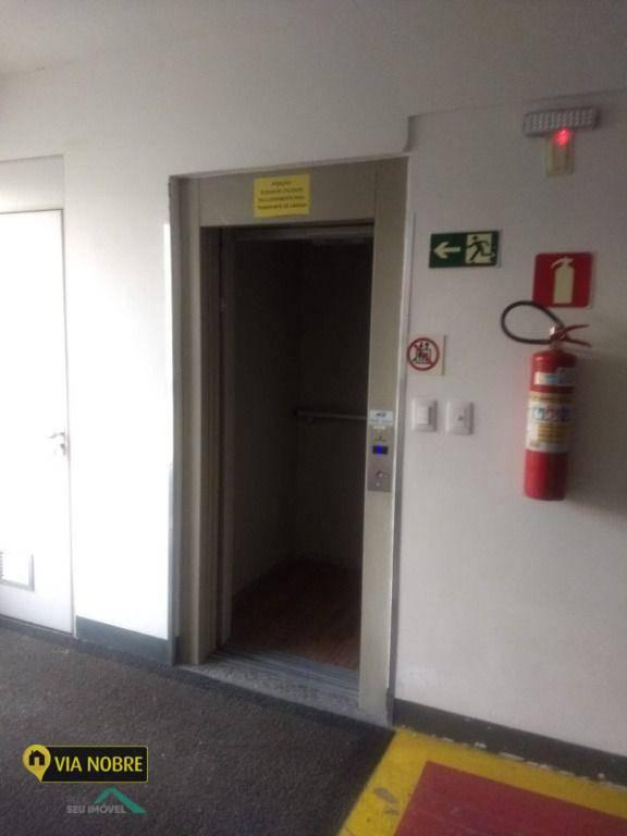 Prédio, Estoril, 15 Vagas