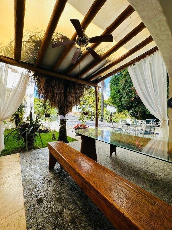 Casa, Bandeirantes (pampulha), 4 Quartos, 6 Vagas, 4 Suítes