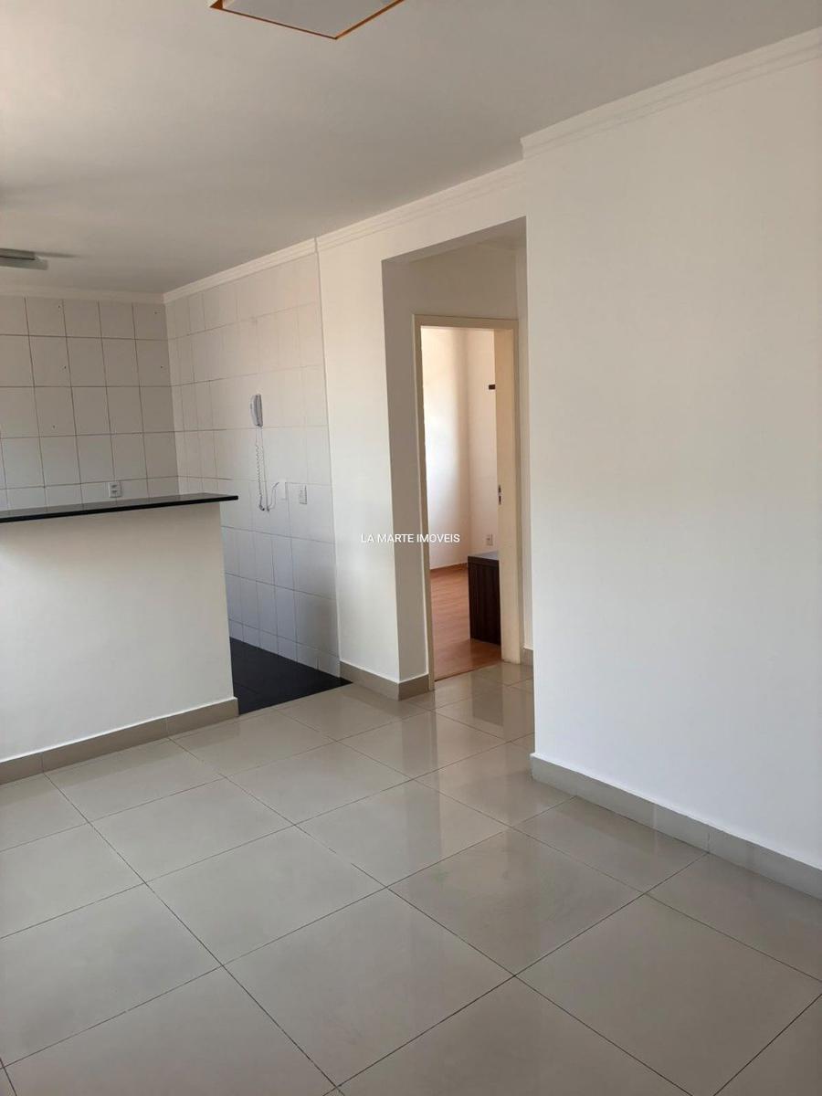 Apartamento, Santa Maria, 2 Quartos, 1 Vaga
