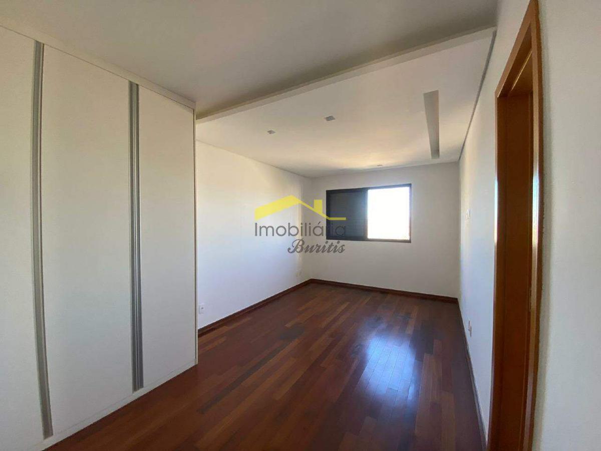 Apartamento, Vila da Serra, 4 Quartos, 3 Vagas, 1 Suíte