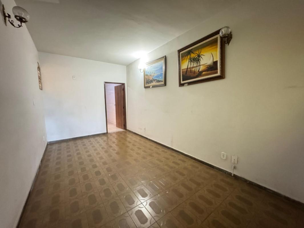 Casa, Carlos Prates, 3 Quartos, 2 Vagas, 1 Suíte