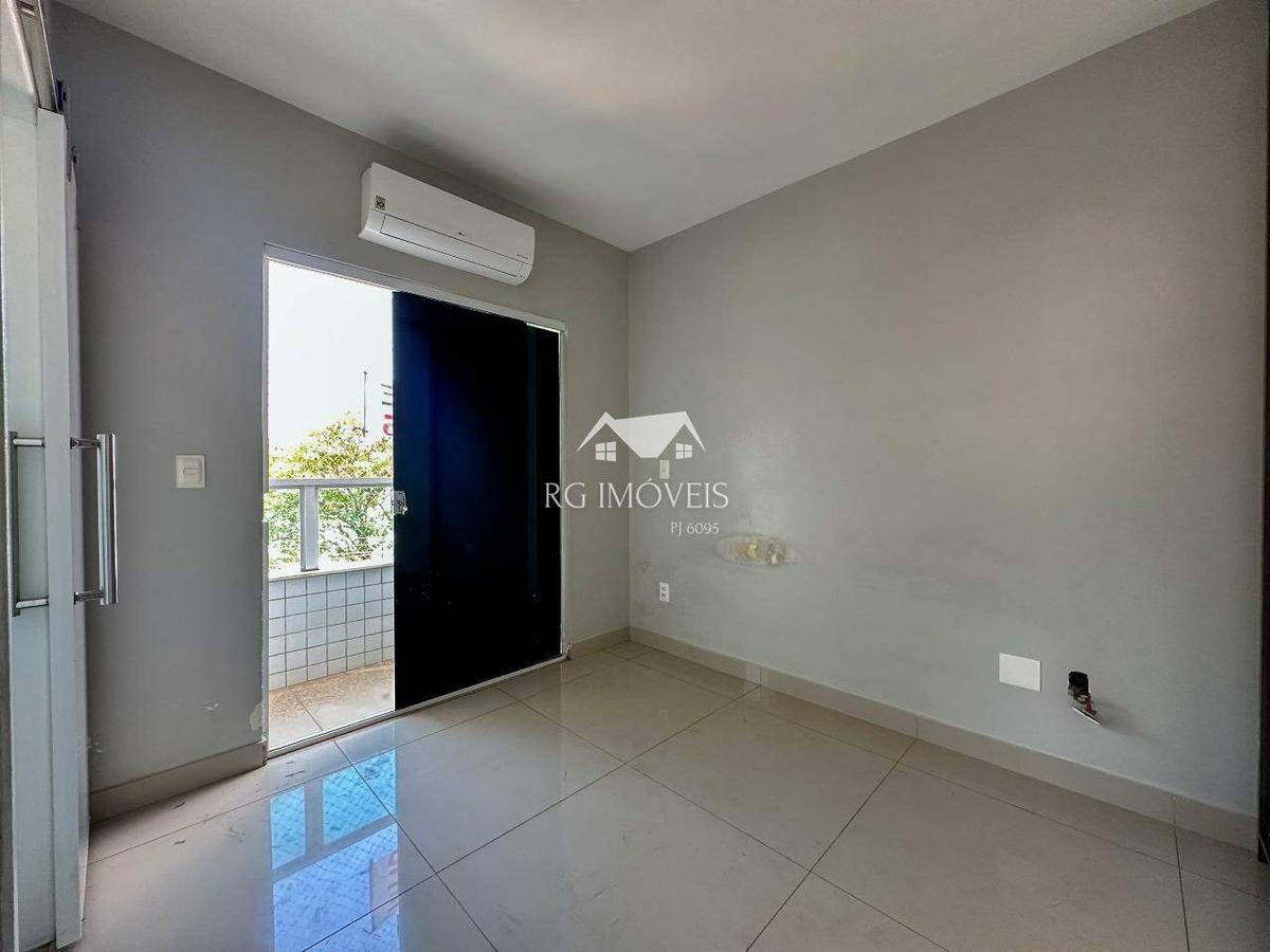 Apartamento, Miramar (barreiro), 3 Quartos, 2 Vagas, 1 Suíte