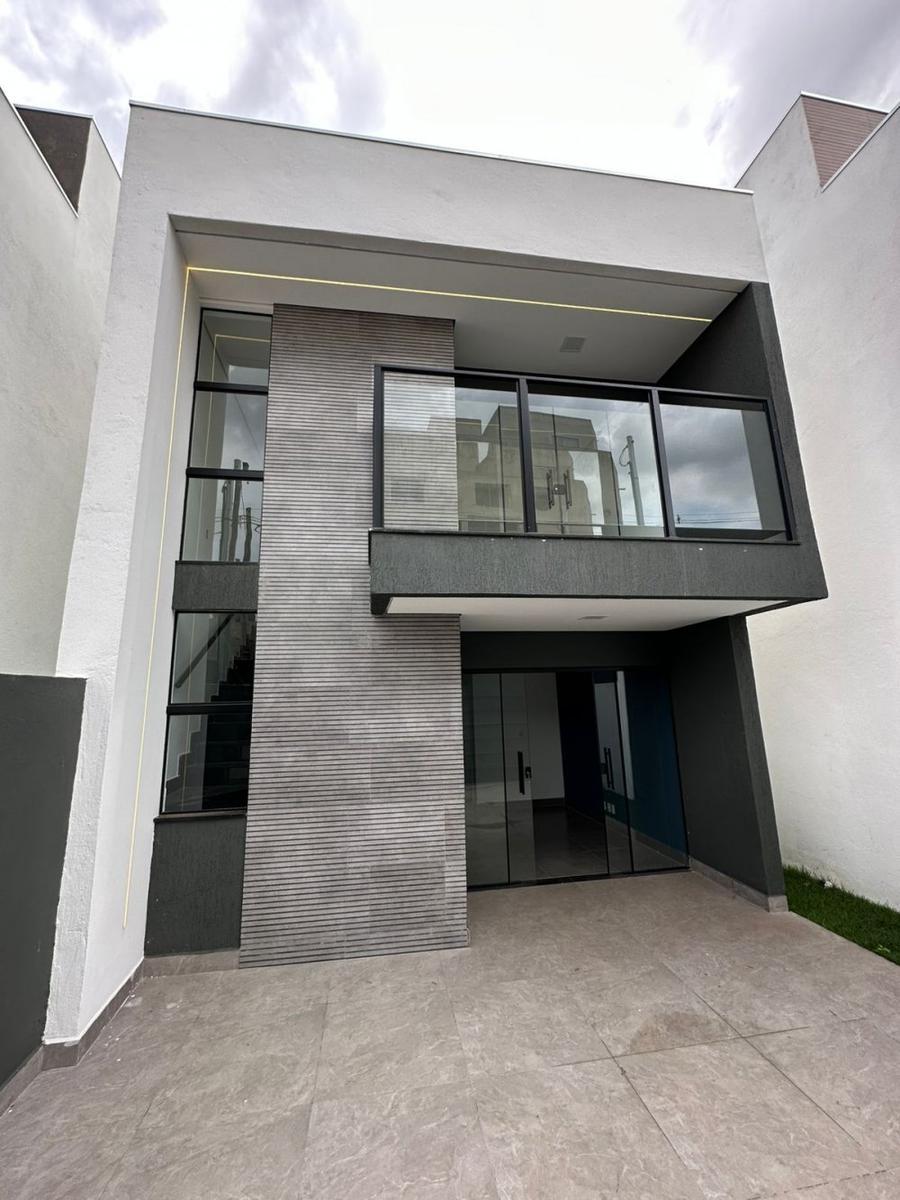 Casa, São Pedro, 3 Quartos, 2 Vagas, 1 Suíte