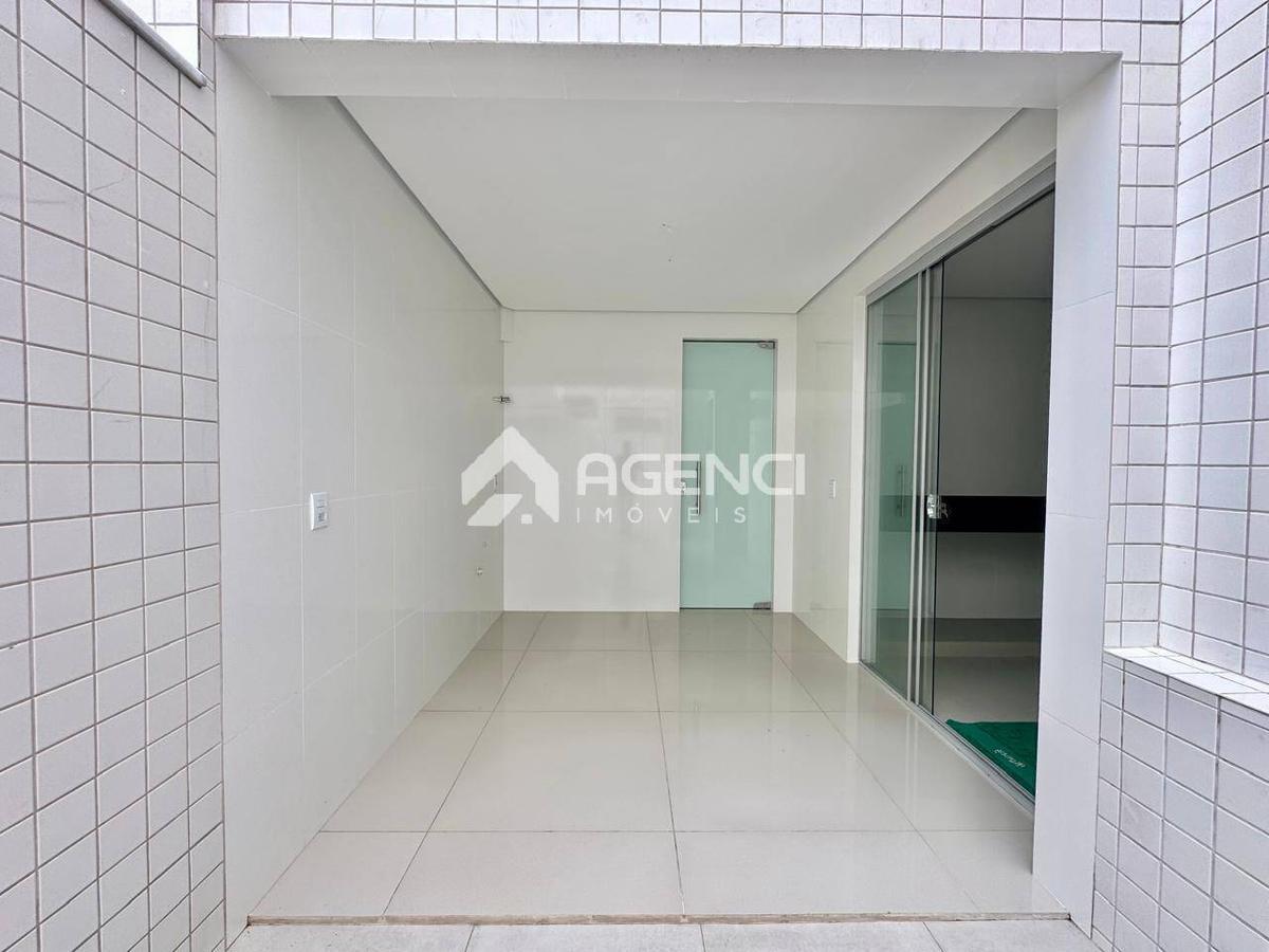 Apartamento, Cabral, 3 Quartos, 0 Vaga, 1 Suíte