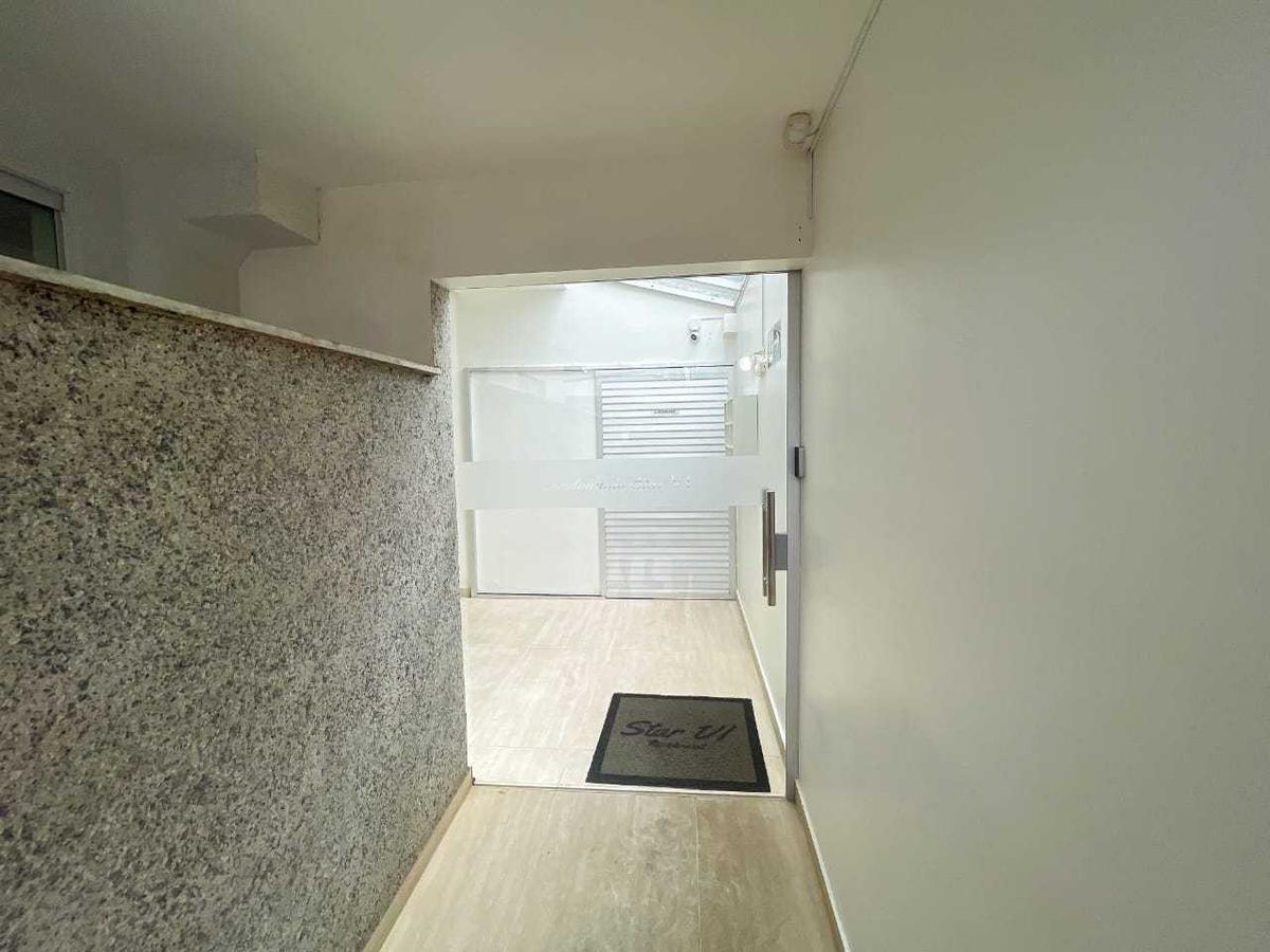 Apartamento, Miramar (barreiro), 2 Quartos, 1 Vaga