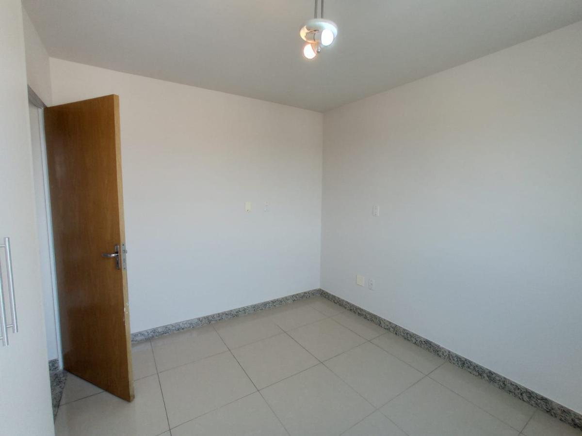Apartamento, Pirajá, 2 Quartos, 1 Vaga